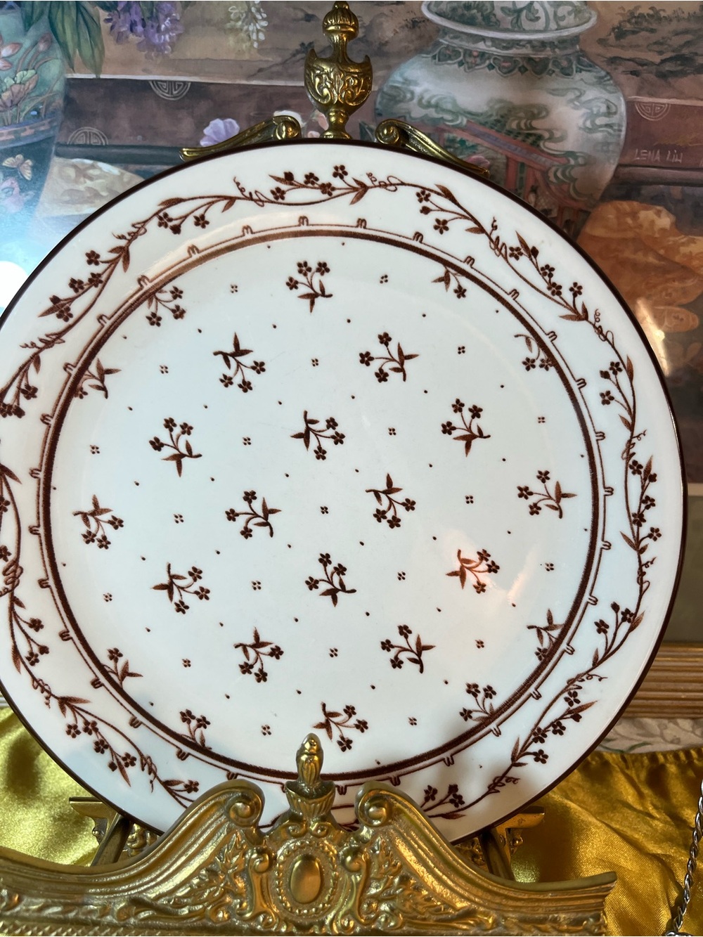 Decorative White and Brown Floral Dinner Plate sango